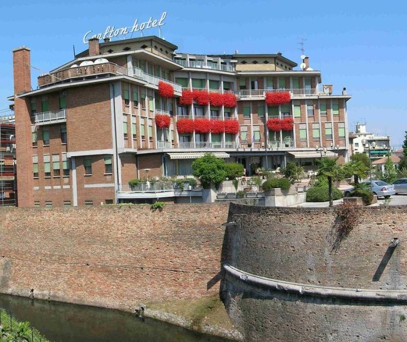Hotel Carlton Treviso Esterno foto